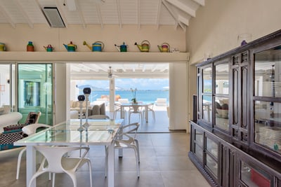 Luxury Villa Photo #17