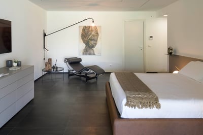 Luxury Villa Photo #60