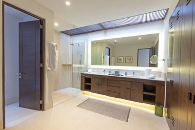 Luxury Villa Photo #26