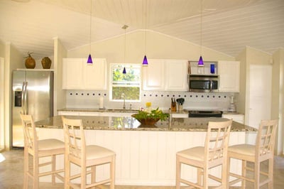 Luxury Villa Photo #3