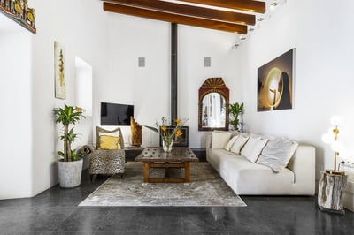 Luxury Villa Photo #34