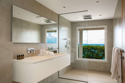 Luxury Villa Photo #46