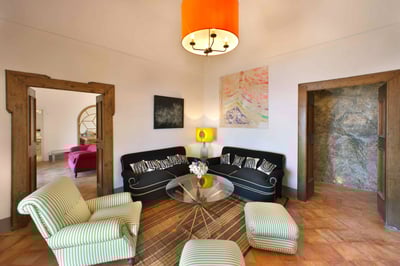Luxury Villa Photo #12
