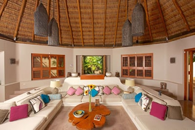Luxury Villa Photo #13