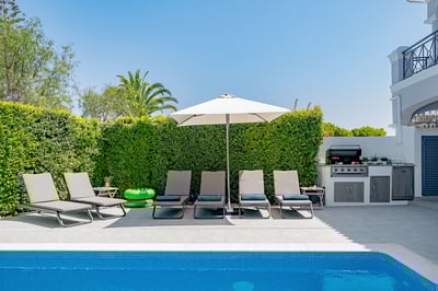 Luxury Villa Photo #3