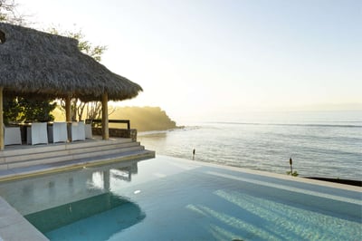 Luxury Villa Photo #3