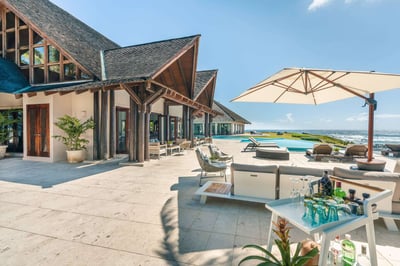 Luxury Villa Photo #18