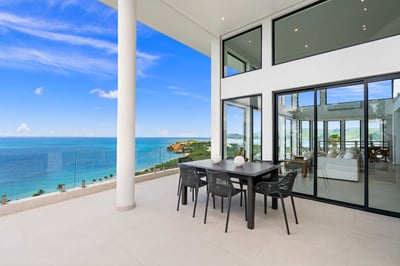 Luxury Villa Photo #22