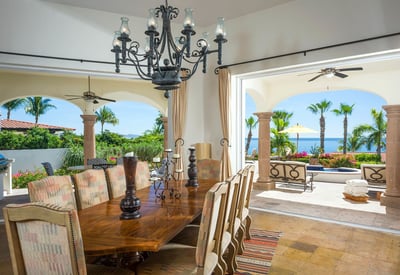 Luxury Villa Photo #11