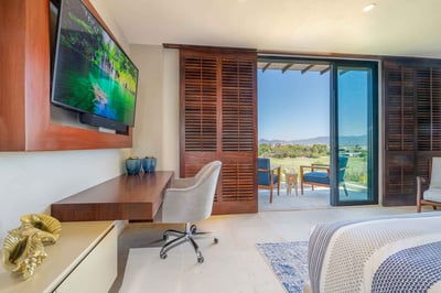 Luxury Villa Photo #52