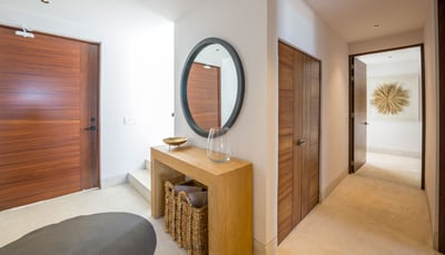 Luxury Villa Photo #50