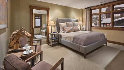 King suite