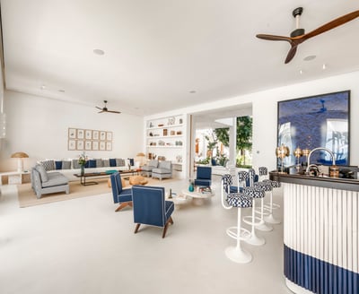 Luxury Villa Photo #32