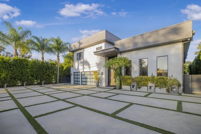 Luxury Villa Photo #27