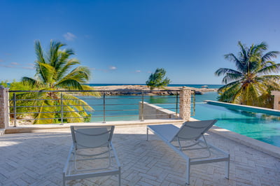 Luxury Villa Photo #21