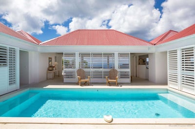 Luxury Villa Photo #11