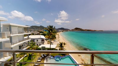 Luxury Villa Photo #8