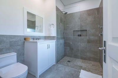 Luxury Villa Photo #28