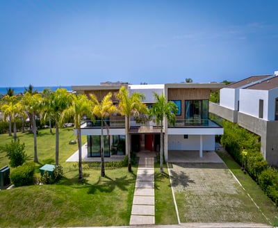 Luxury Villa Photo #60
