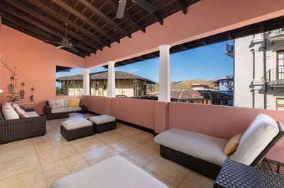 Luxury Villa Photo #21
