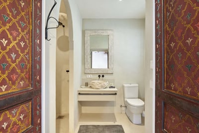 Luxury Villa Photo #34