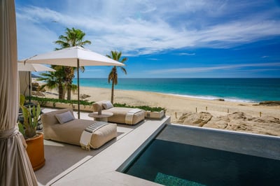 Luxury Villa Photo #14