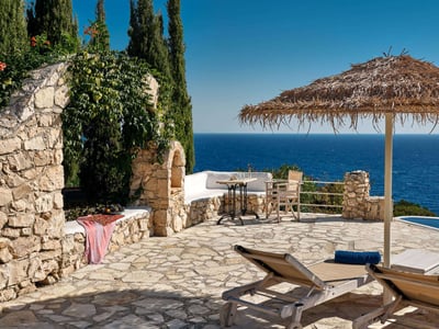 Luxury Villa Photo #7