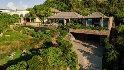 Luxury Villa Photo #8