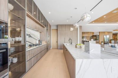 Luxury Villa Photo #26