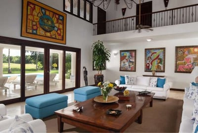 Luxury Villa Photo #8