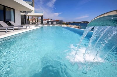 Luxury Villa Photo #10