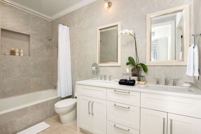 Luxury Villa Photo #47
