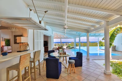 Luxury Villa Photo #8