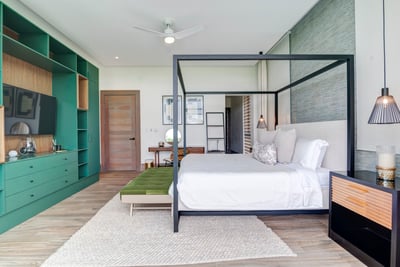 Luxury Villa Photo #21