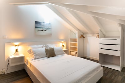 Luxury Villa Photo #37
