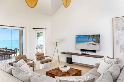 Luxury Villa Photo #20