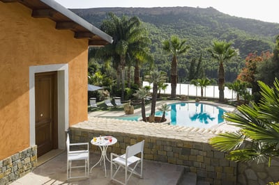 Luxury Villa Photo #38