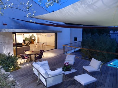 Luxury Villa Photo #5