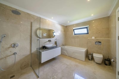 Luxury Villa Photo #51
