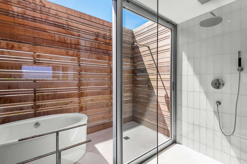 Beach Enclave Grace Bay 4 BDM Ocean View Villa