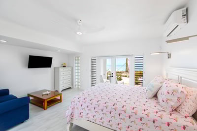 Luxury Villa Photo #59