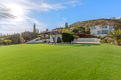 Luxury Villa Photo #12