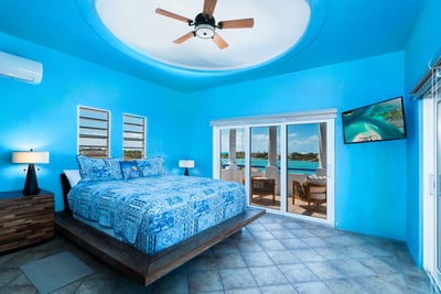 Luxury Villa Photo #21