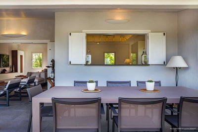 Luxury Villa Photo #23