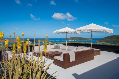 Luxury Villa Photo #8