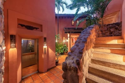 Luxury Villa Photo #42