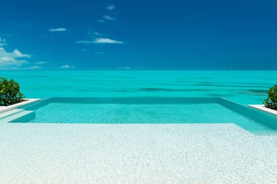 Luxury Villa Photo #10