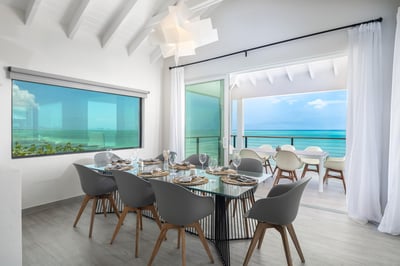 Luxury Villa Photo #14