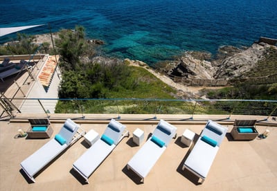 Luxury Villa Photo #7