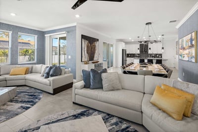 Luxury Villa Photo #10